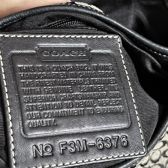 VTG. COACH Women’s Sig. Monogram F3M-6376 Crossbody Handbag Purse w/ Coin Holder - Picture 3 of 15